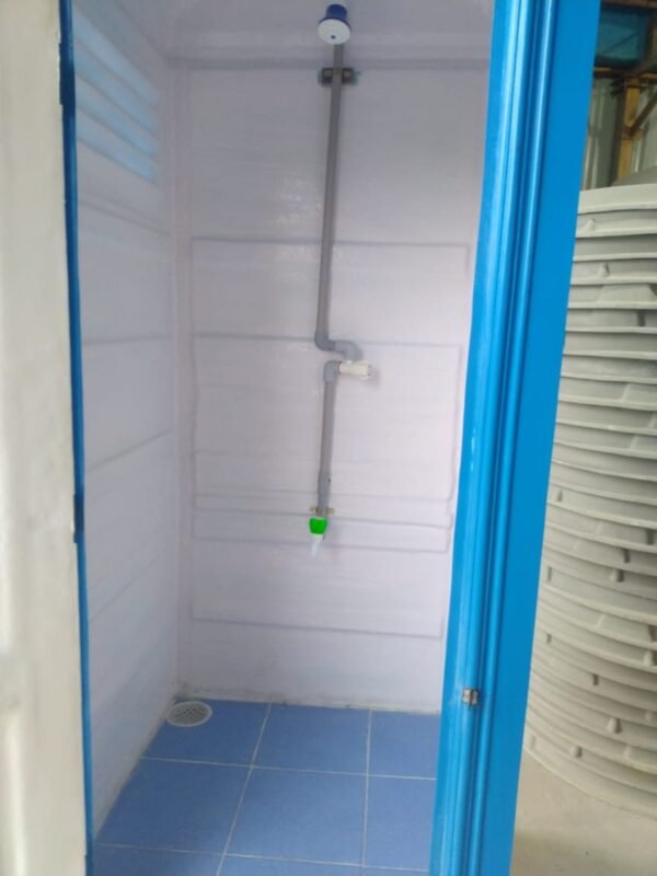 FRP Sale Bathroom With Tile Flooring